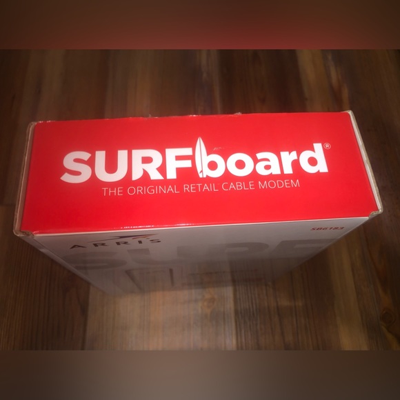 ARRIS SURFboard SB6183 16x4 Docsis 3.0 Cable Internet White Modem Gaming Speed - Picture 12 of 12